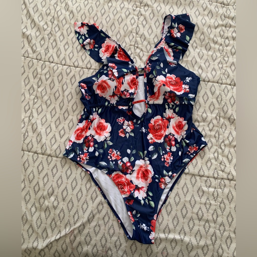 Shein plus one piece swimsuit, 4XL